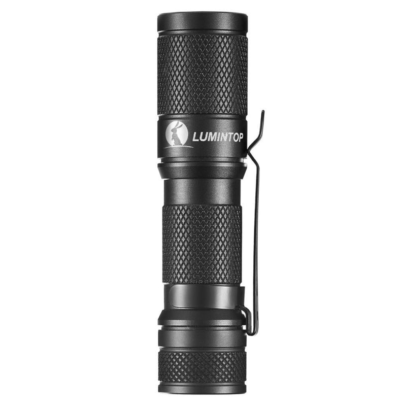 LANTERNA PORTÁTIL LUMINTOP TOOL AA2.0 – LED CREE XP-L HD, 650 LÚMENS, IP68, COMPACTA E DURÁVEL